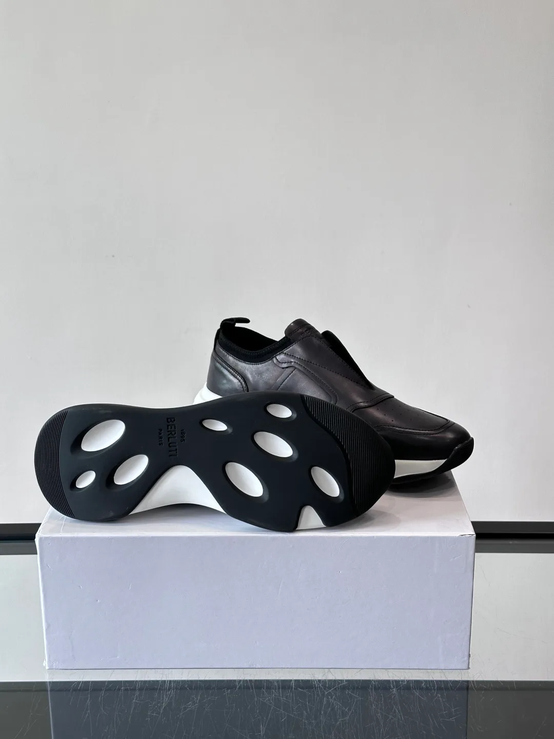 Кроссовки Мужские Berluti 731345