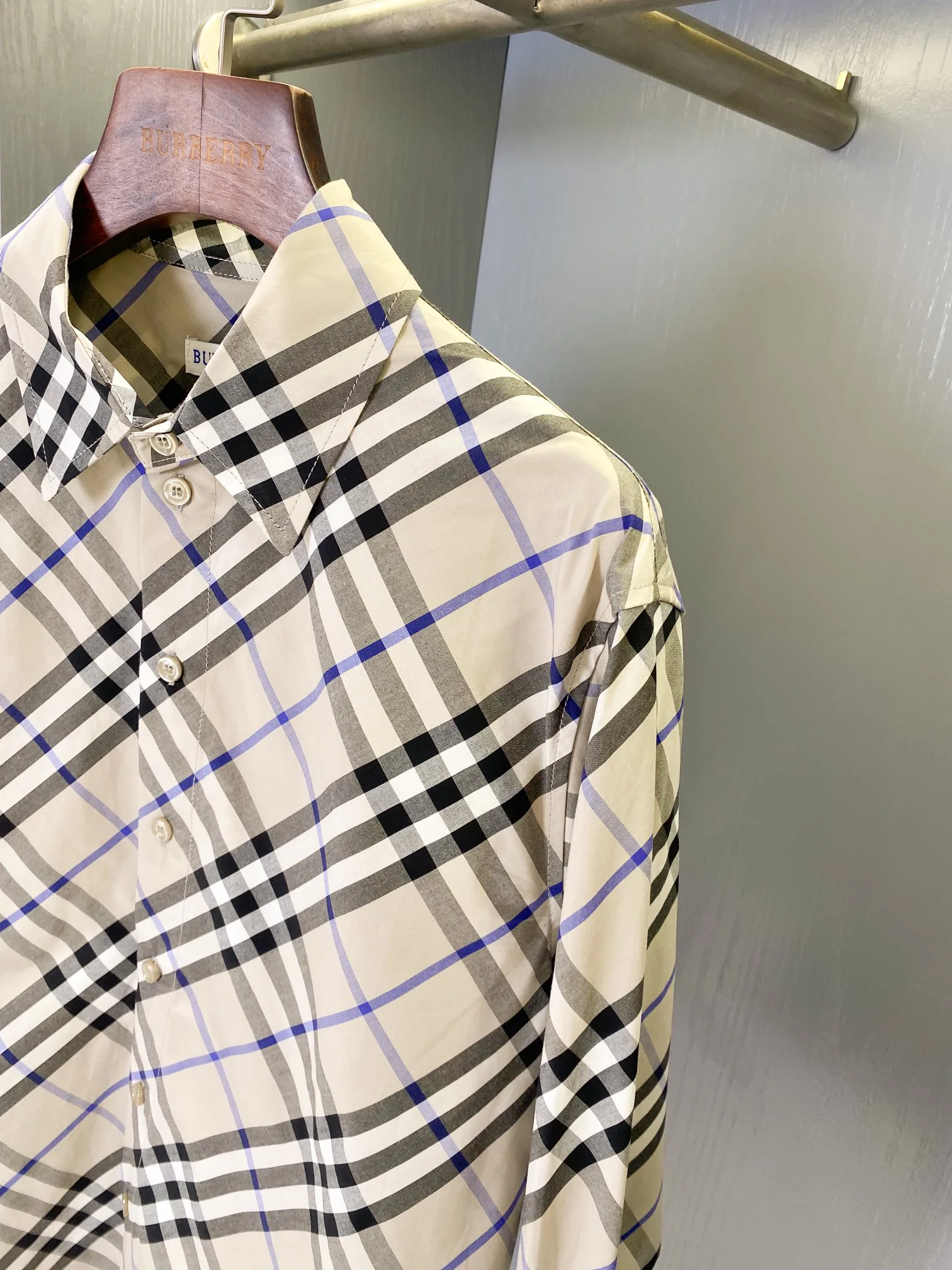 Рубашки Женские Burberry 13306167