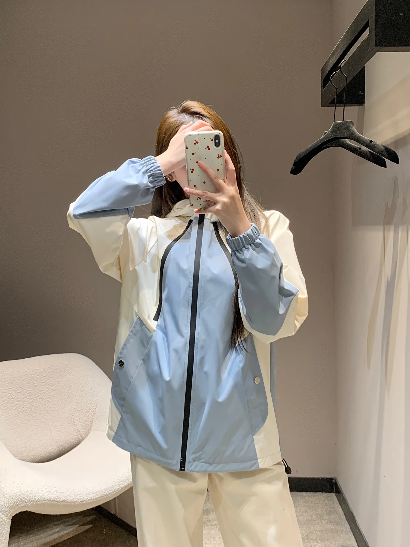 Куртки И Пуховики Женские Chanel 2206682