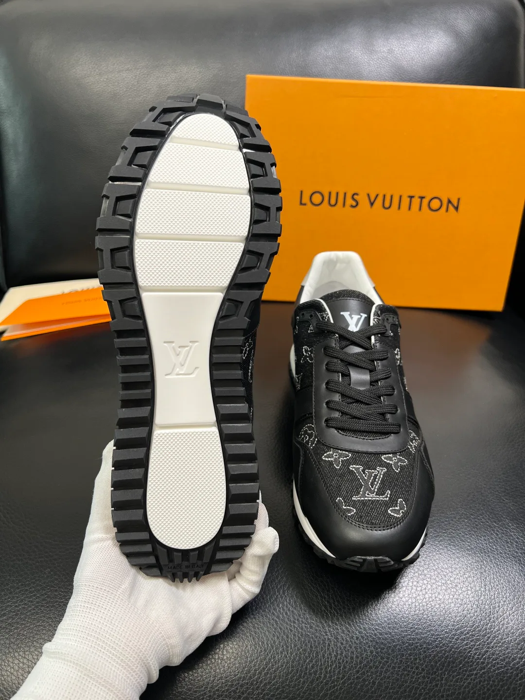 Кроссовки Мужские Louis Vuitton 1498270