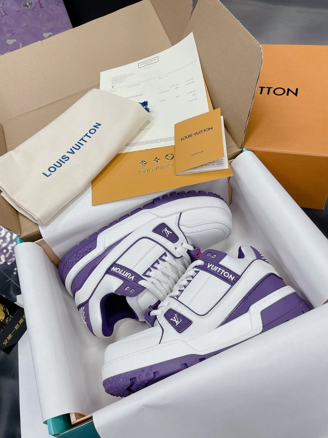 Кроссовки Женские Louis Vuitton 13074040