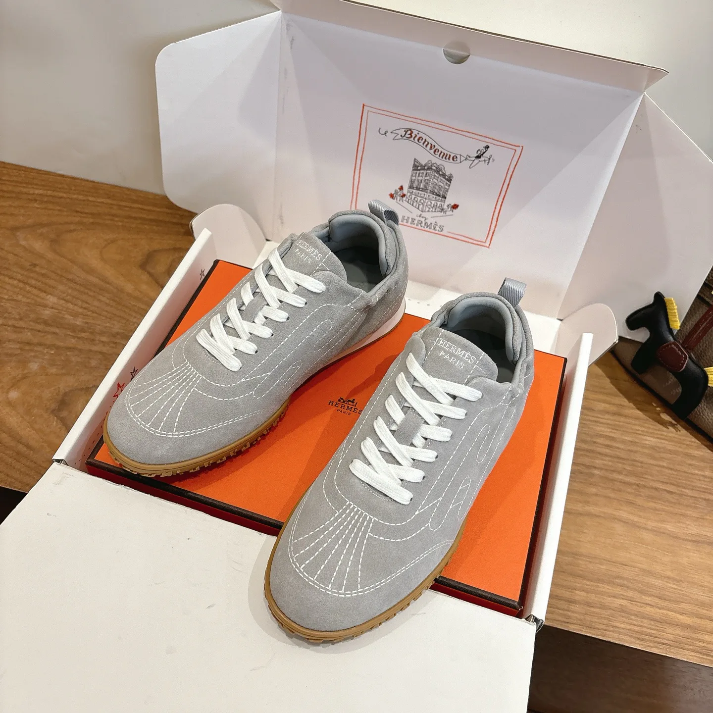 Кроссовки Женские Hermes 18006068