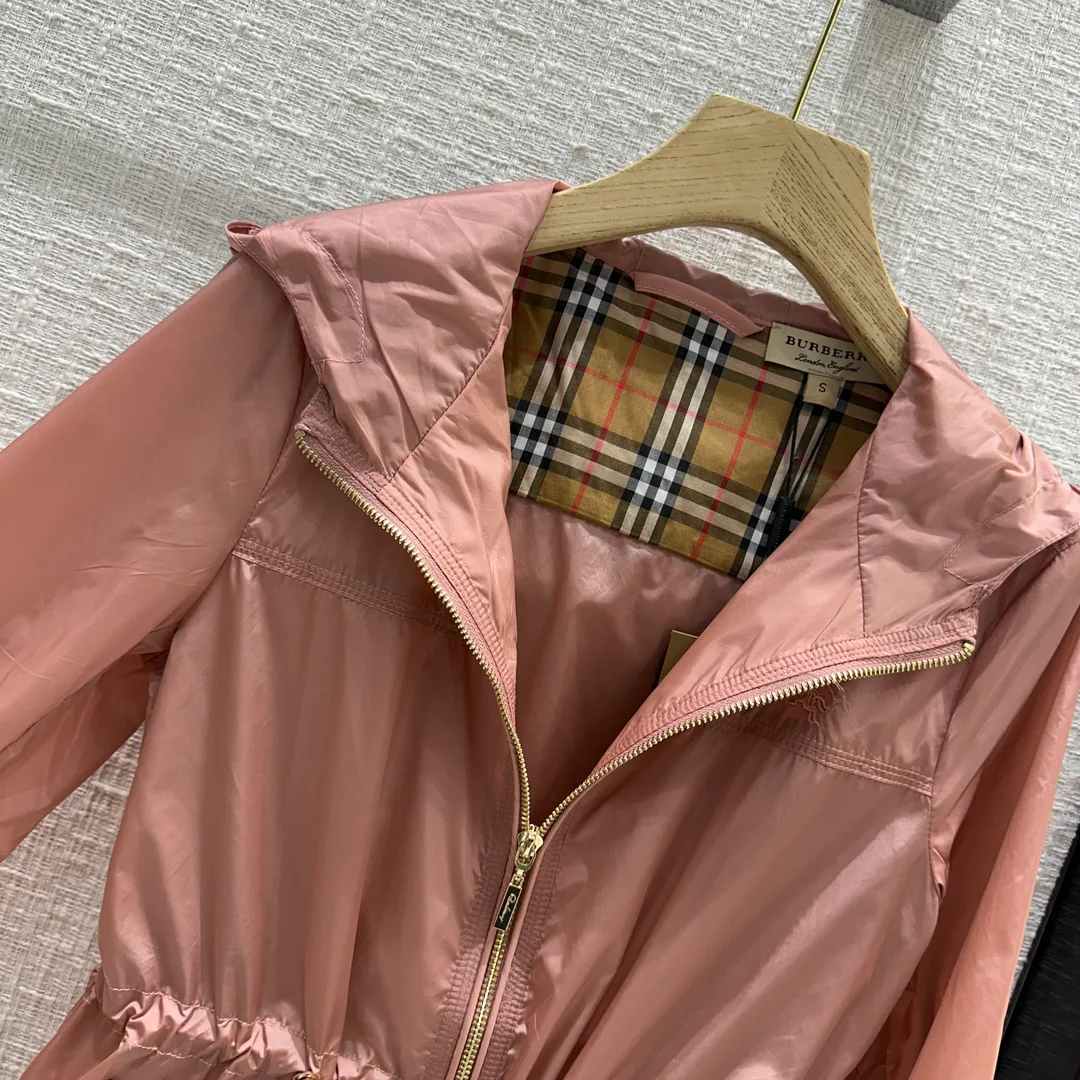 Куртки И Пуховики Женские Burberry 11627298