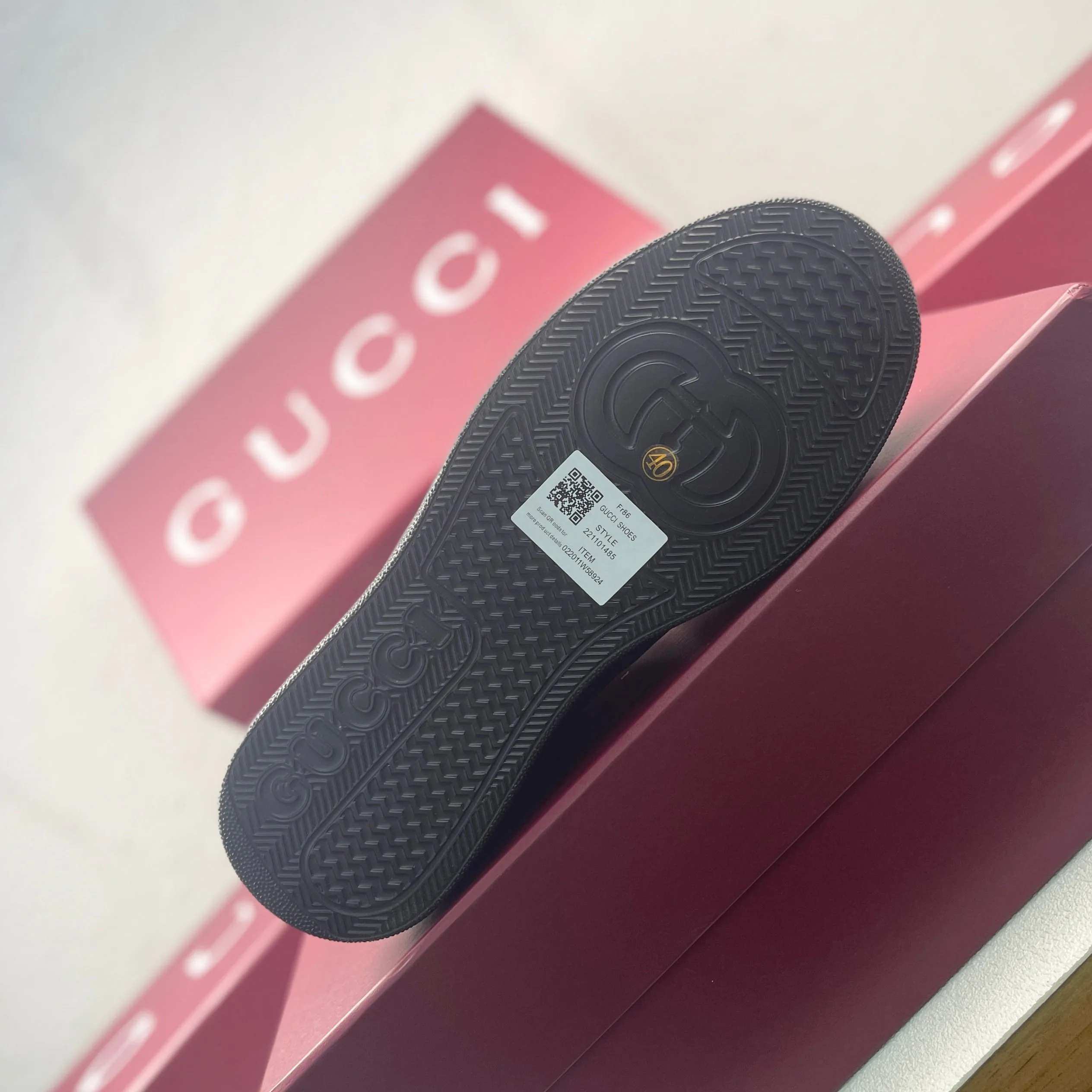 Кроссовки Женские Gucci 279181