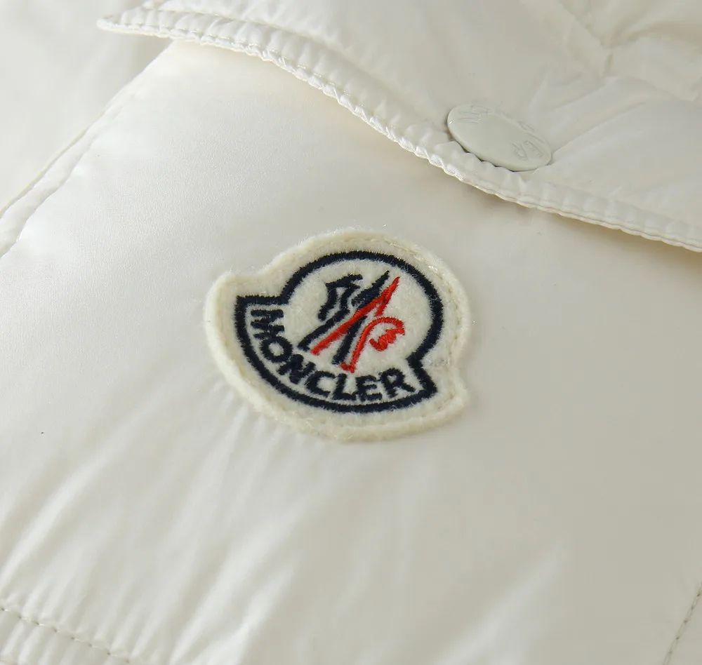 Куртки И Пуховики Женские Moncler 18729132