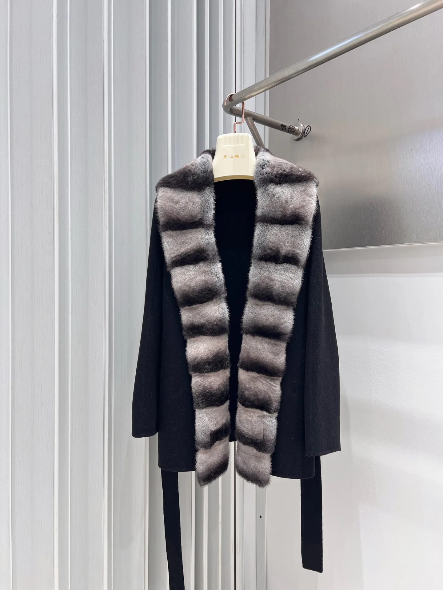 Пальто Женские Loro Piana 18734821