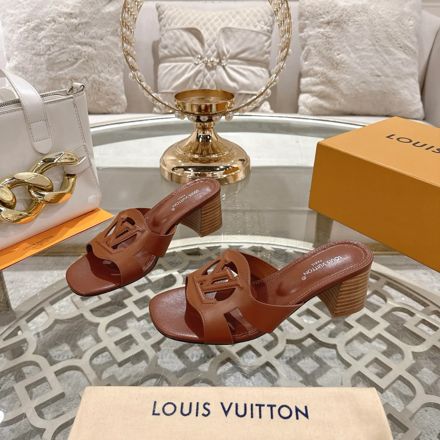 Босоножки Женские Louis Vuitton 27528