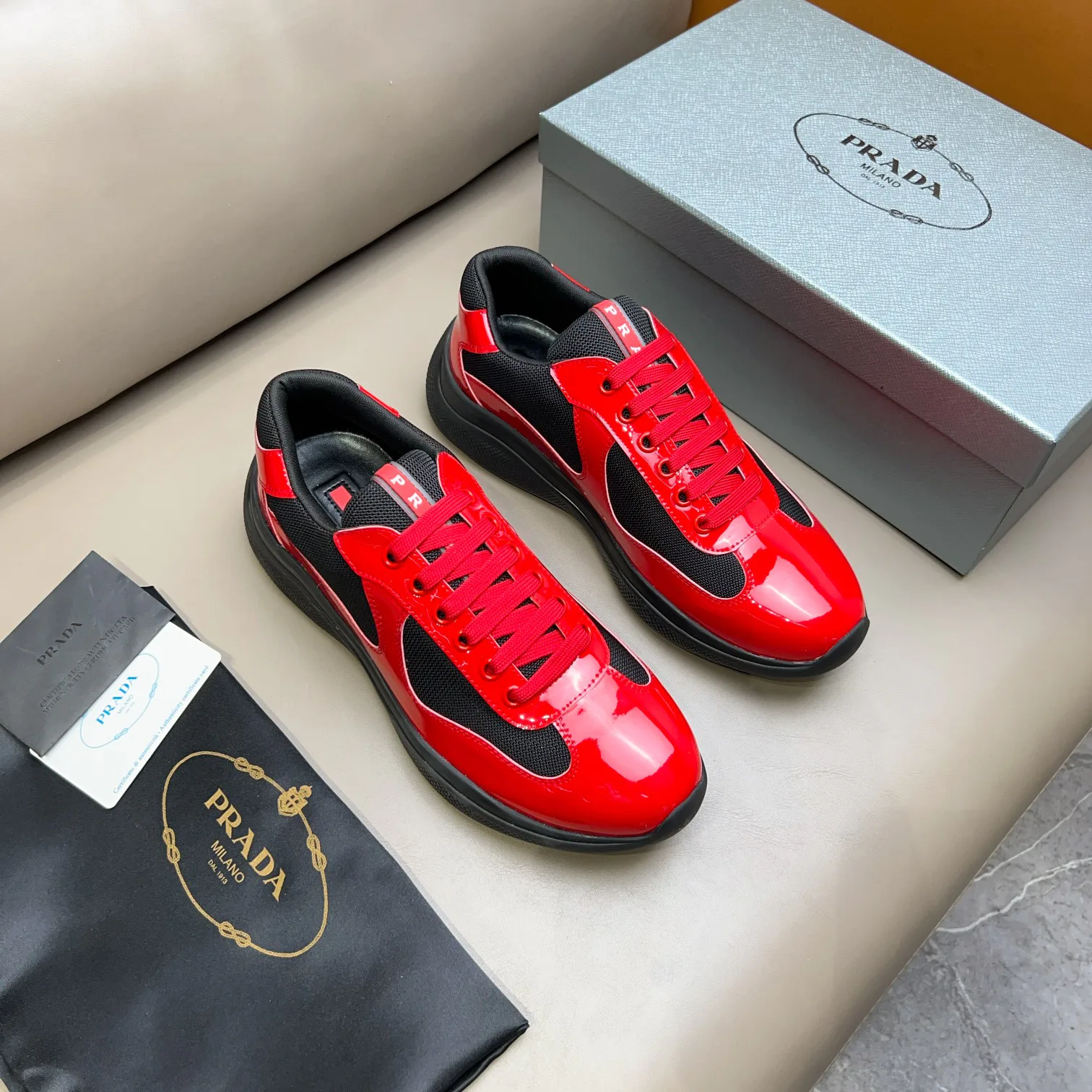 Кроссовки Женские Prada 17636255