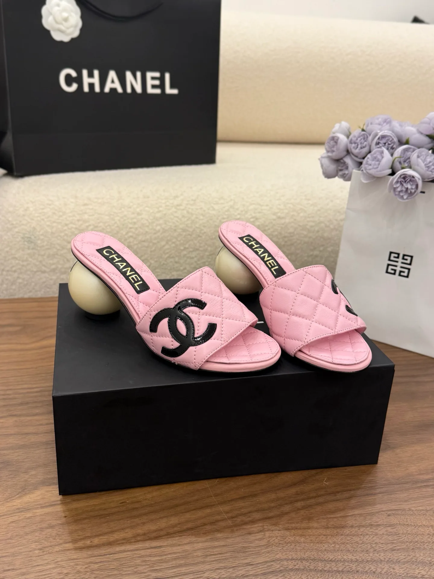 Сандалии Женские Chanel 11559135