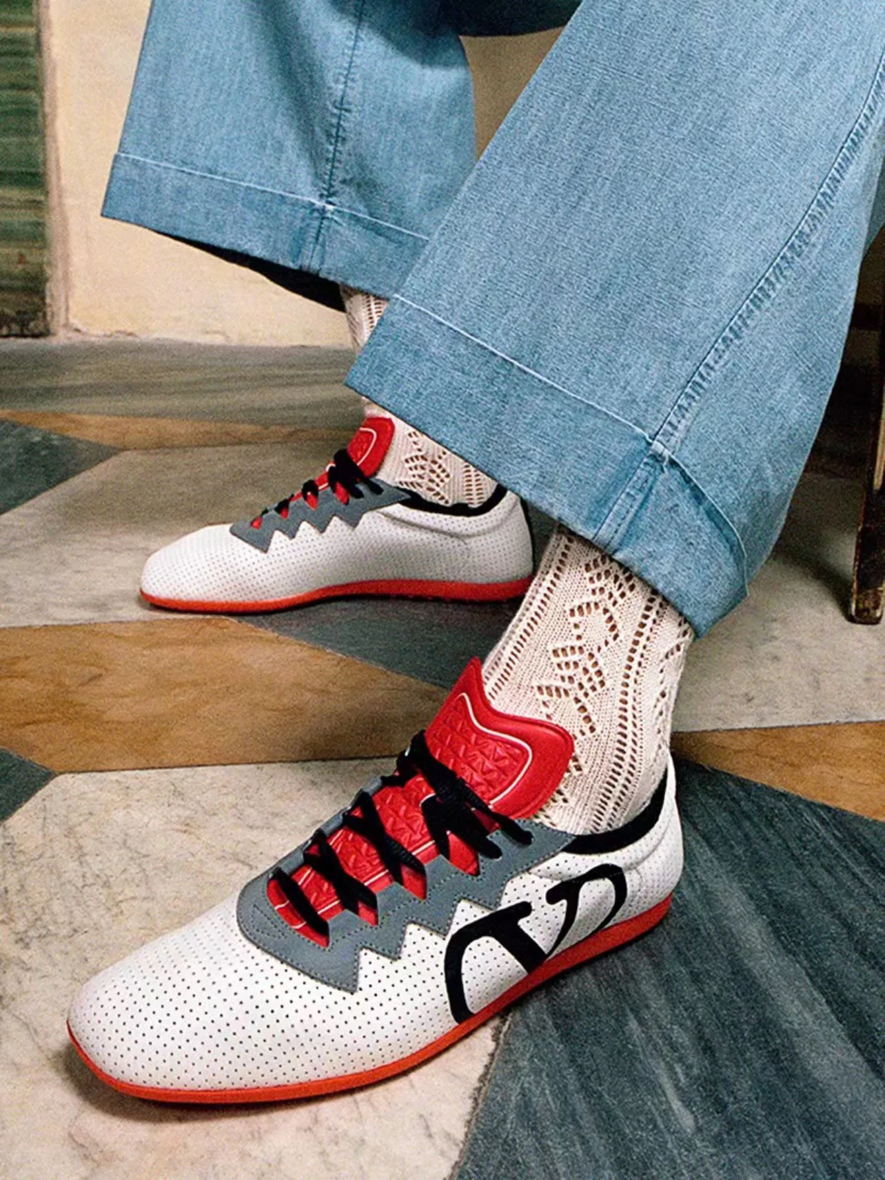 Кроссовки Женские Valentino 1590