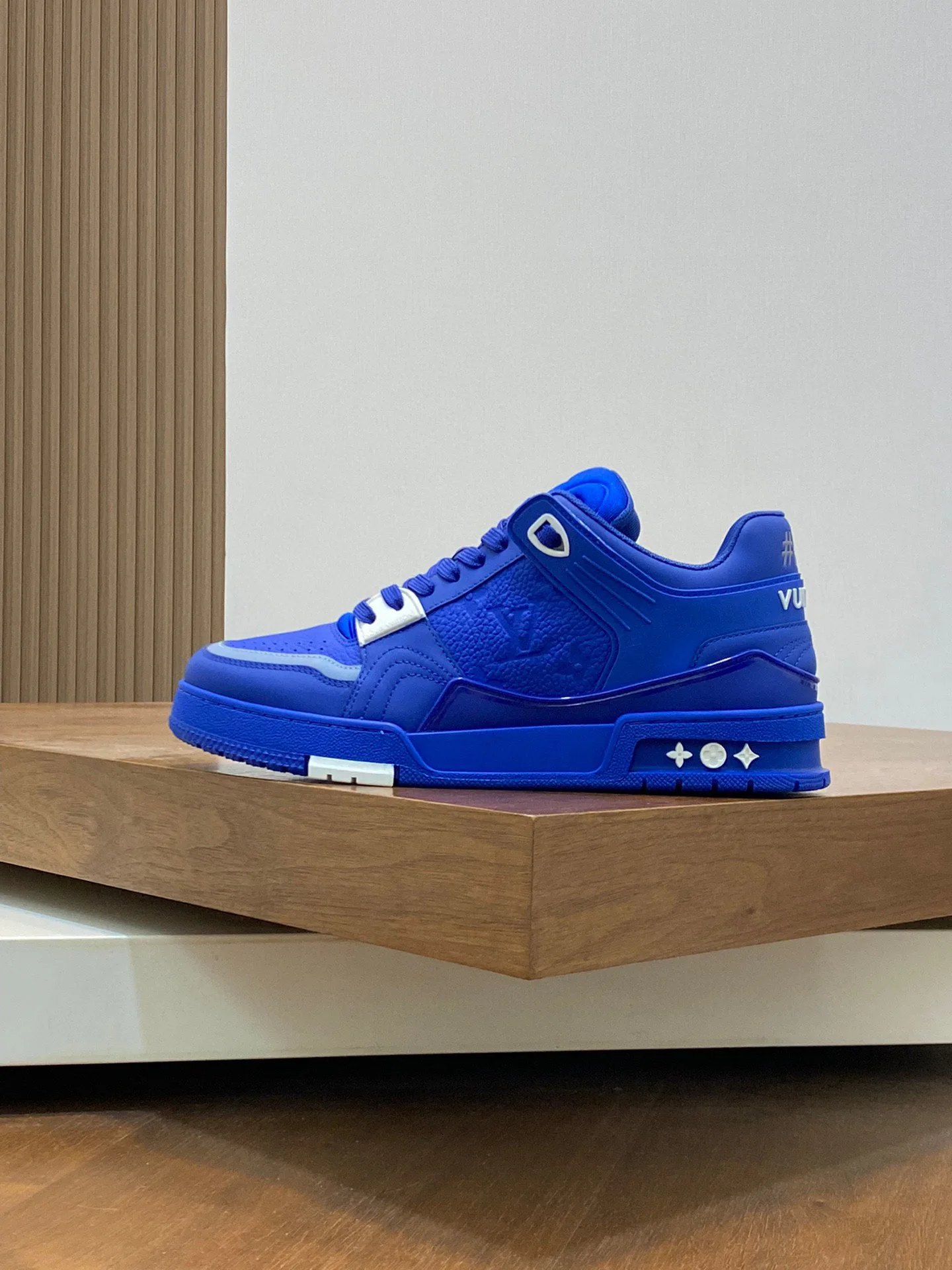 Кроссовки Мужские Louis Vuitton 4705630