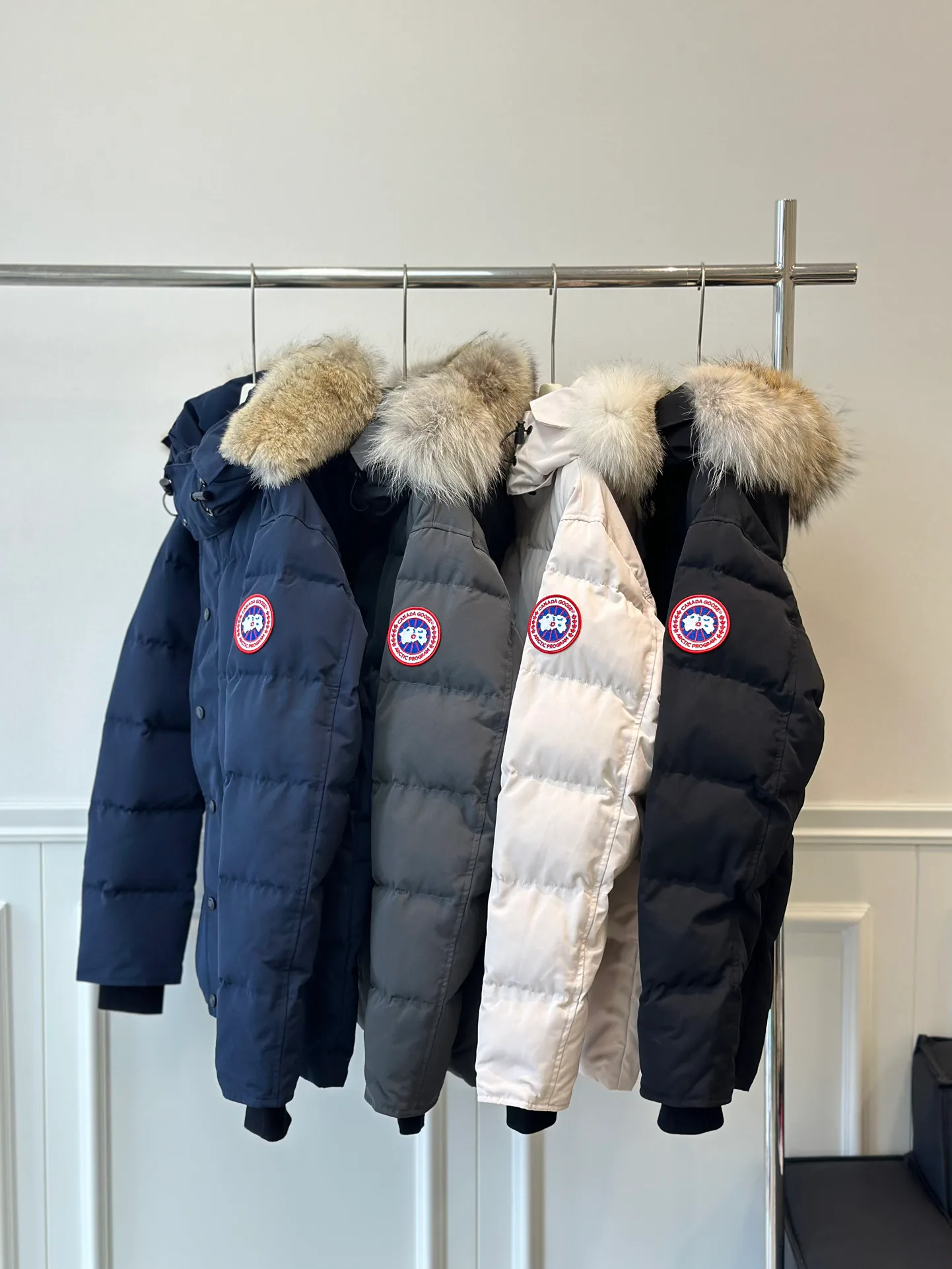 Куртки И Пуховики Мужские Canada Goose 5494153