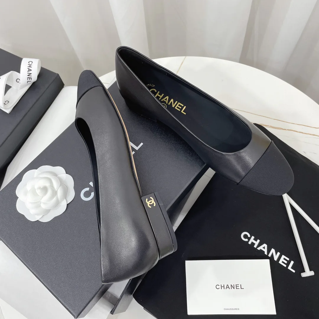 Туфли Женские Chanel 18083198