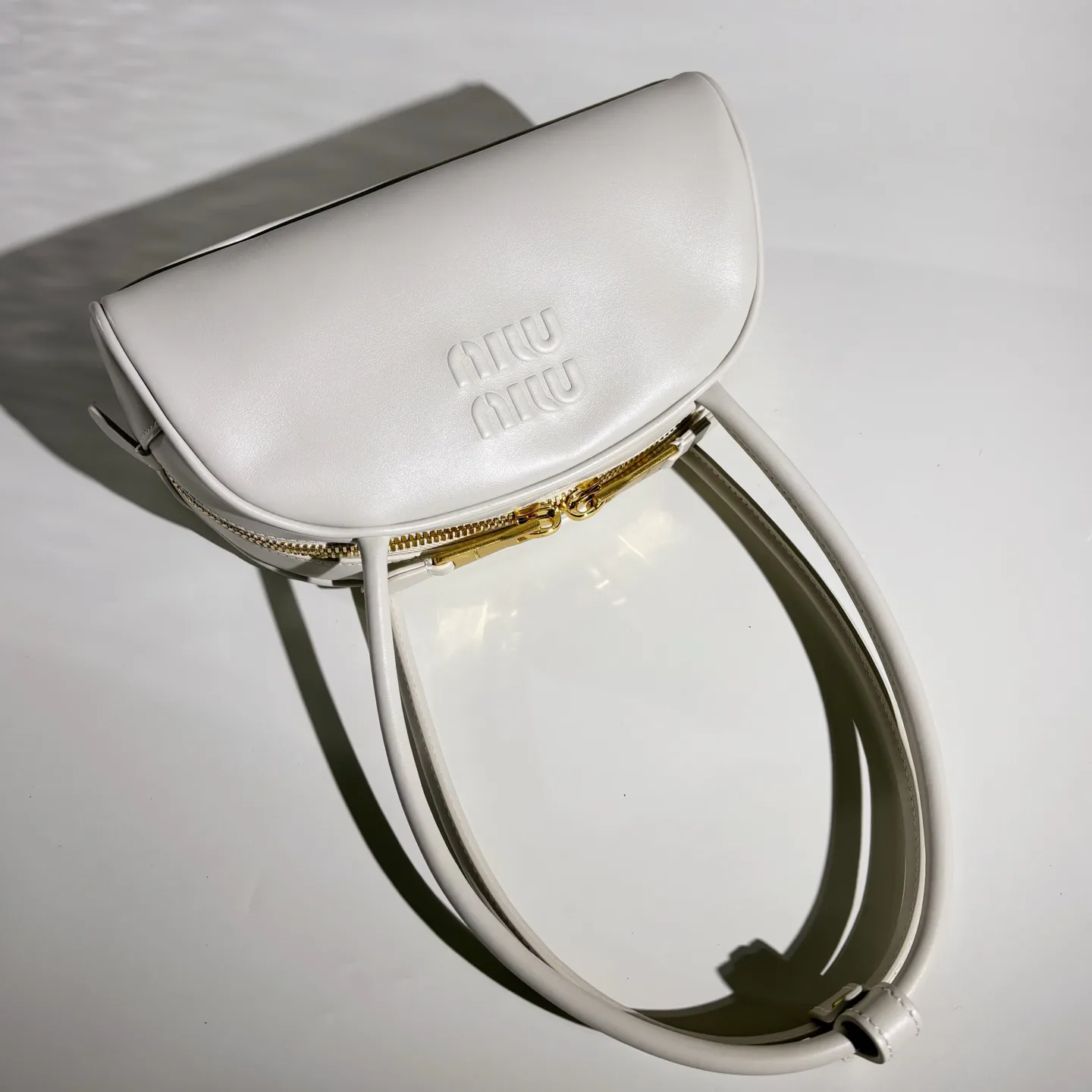 Классические Сумки Женские Miu Miu 10105237