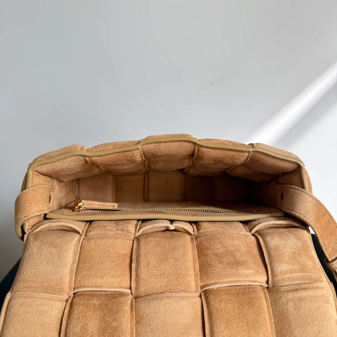 Сумки На Ремне Женские Bottega Veneta 760215