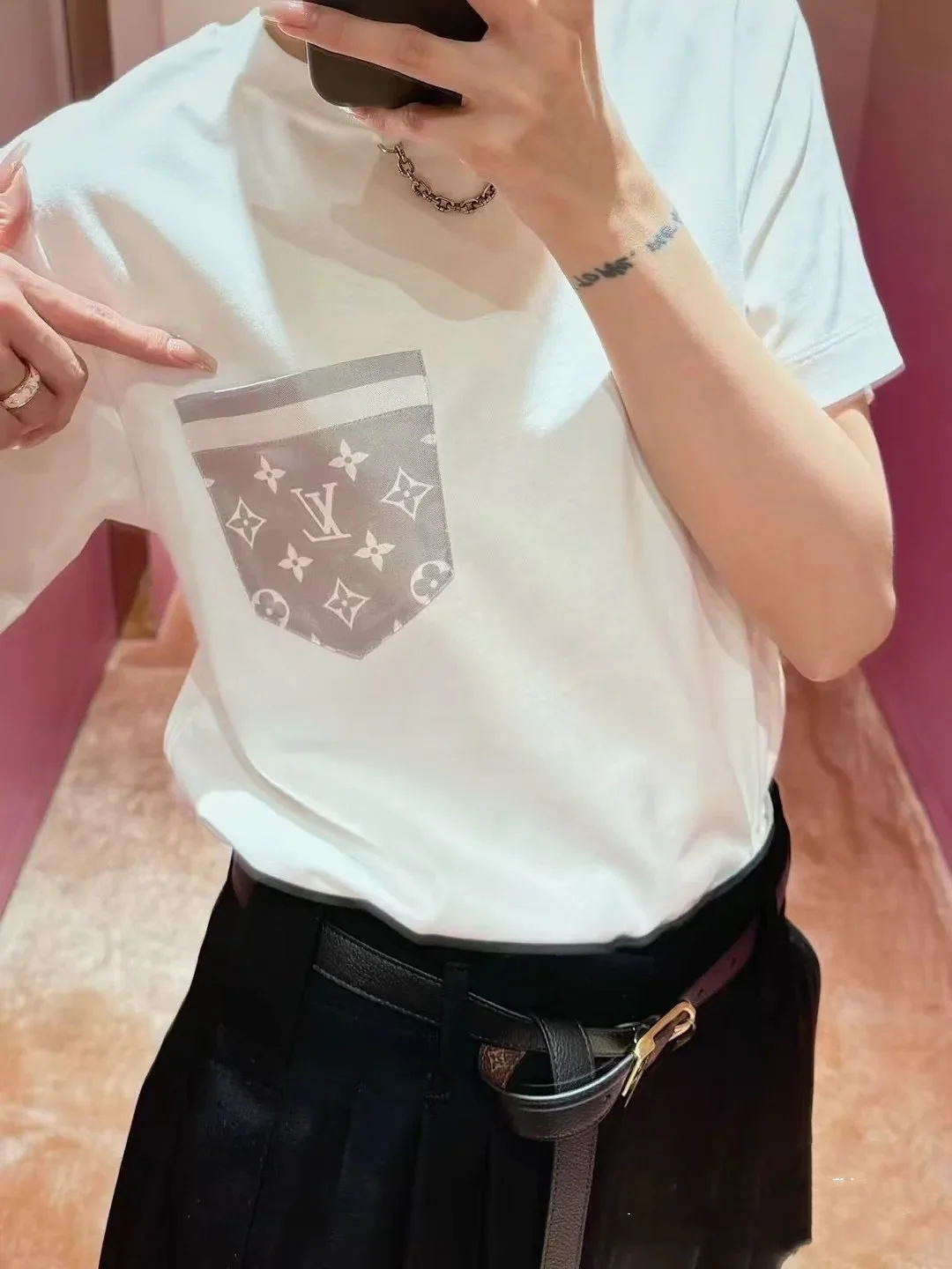 Футболки Женские Louis Vuitton 7852