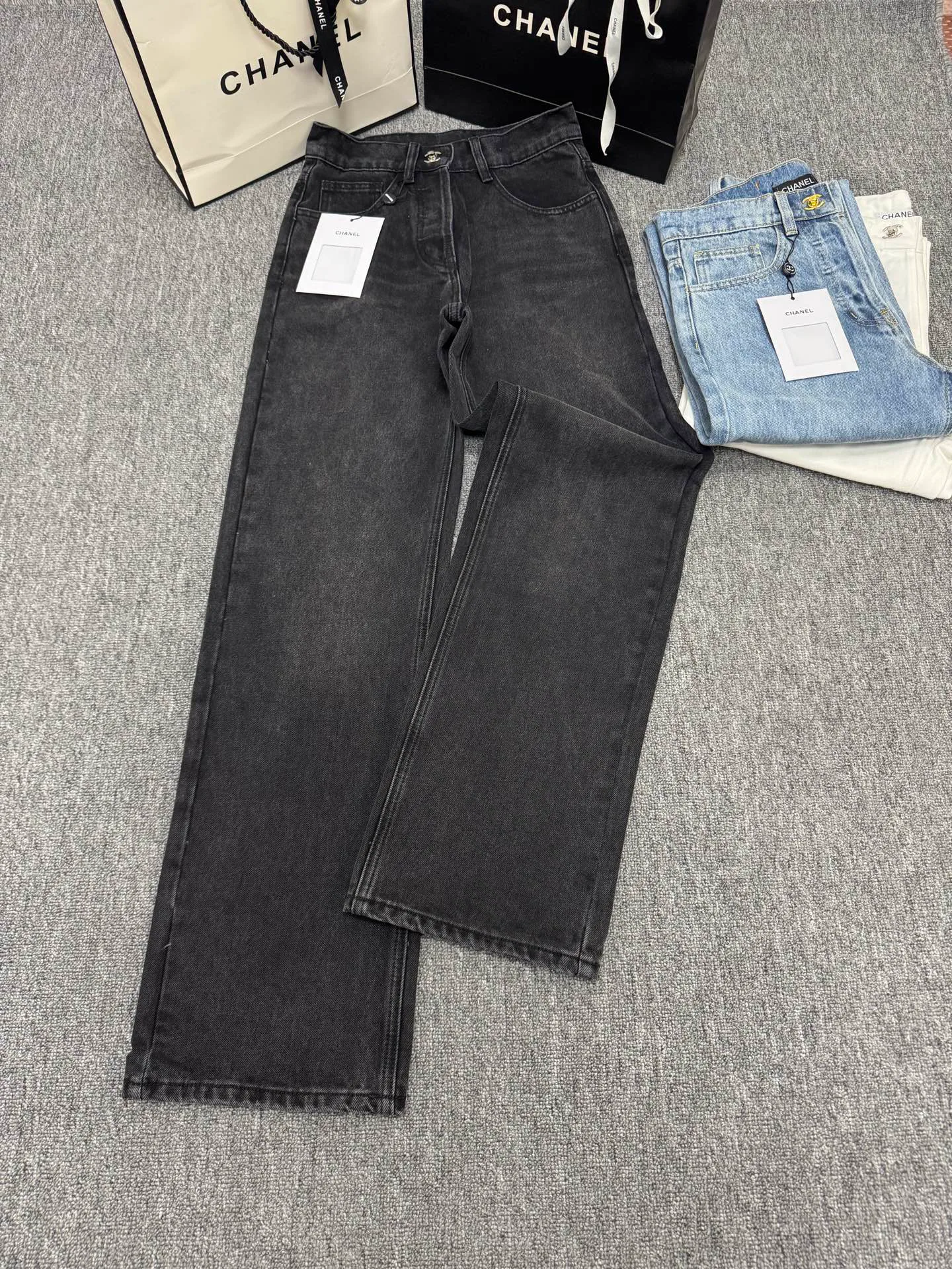Джинсы Женские Chanel 12705565
