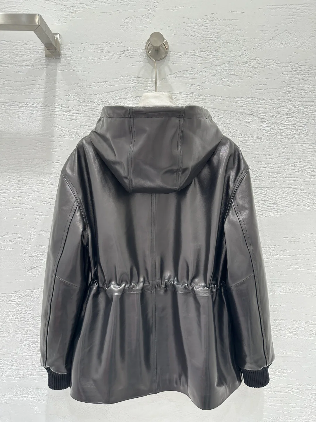 Кожаные Куртки И Дублёнки Женские Louis Vuitton 684988