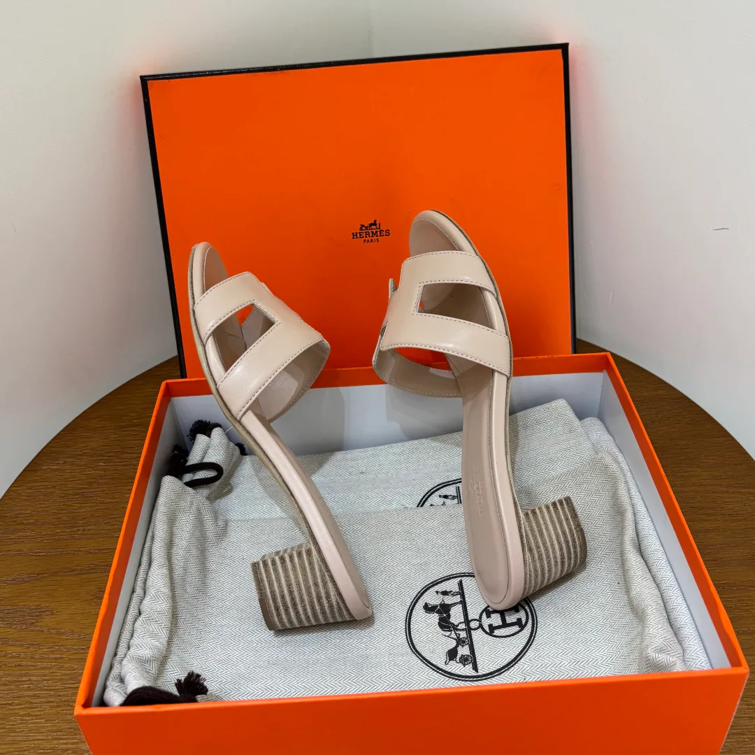 Сандалии Женские Hermes 10992649