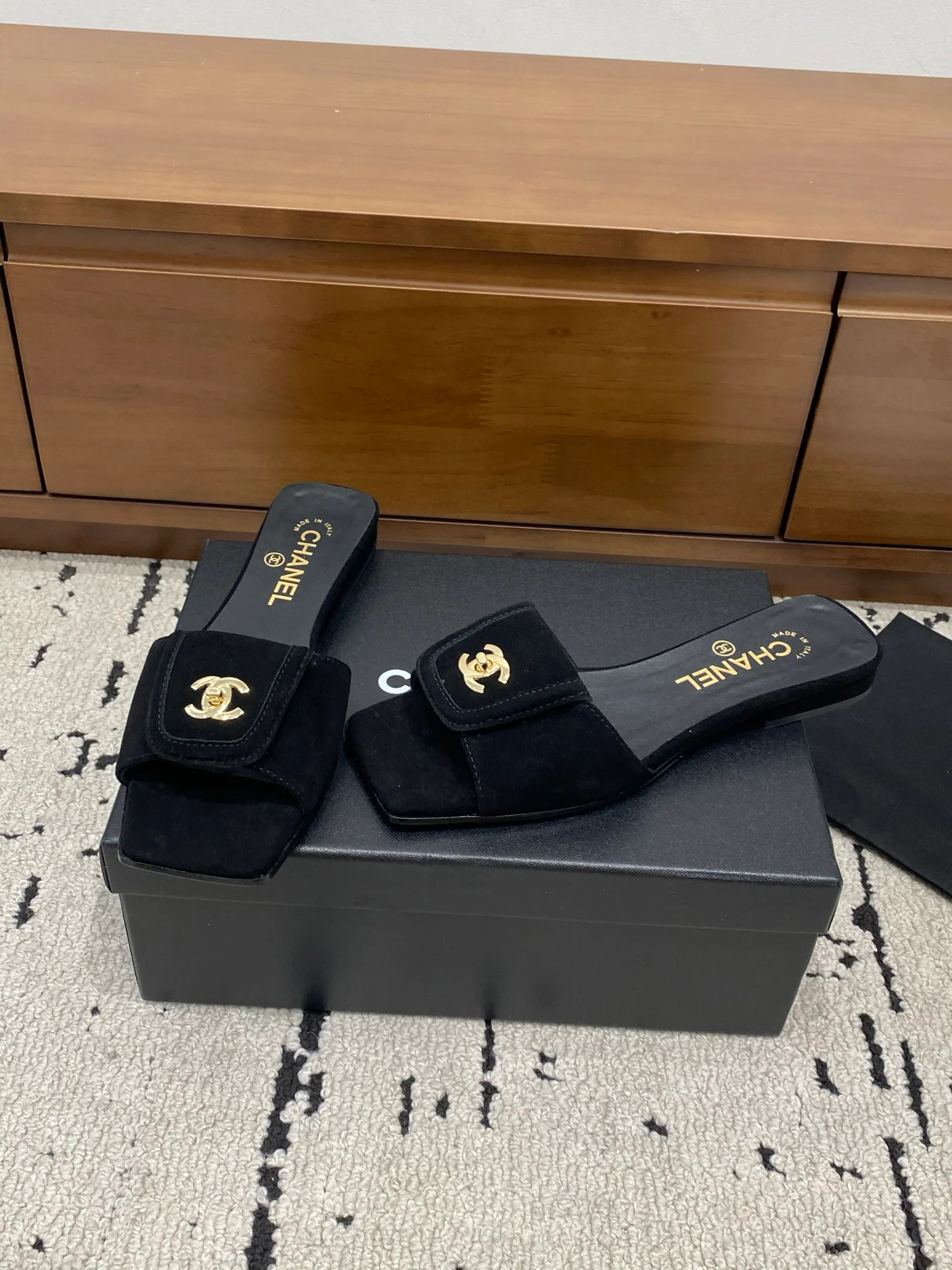 Босоножки Женские Chanel 12156500