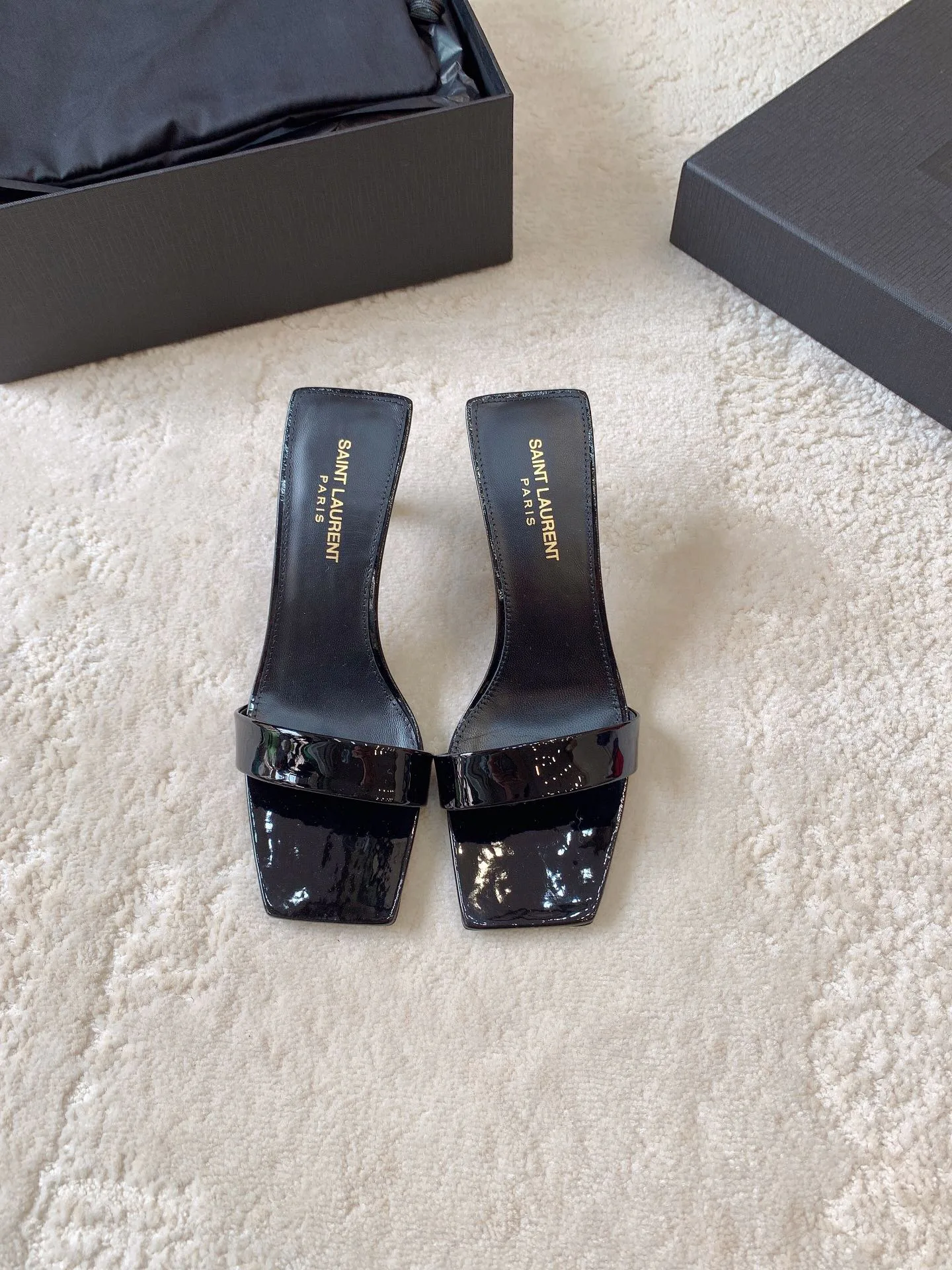 Босоножки Женские Saint Laurent 17431939