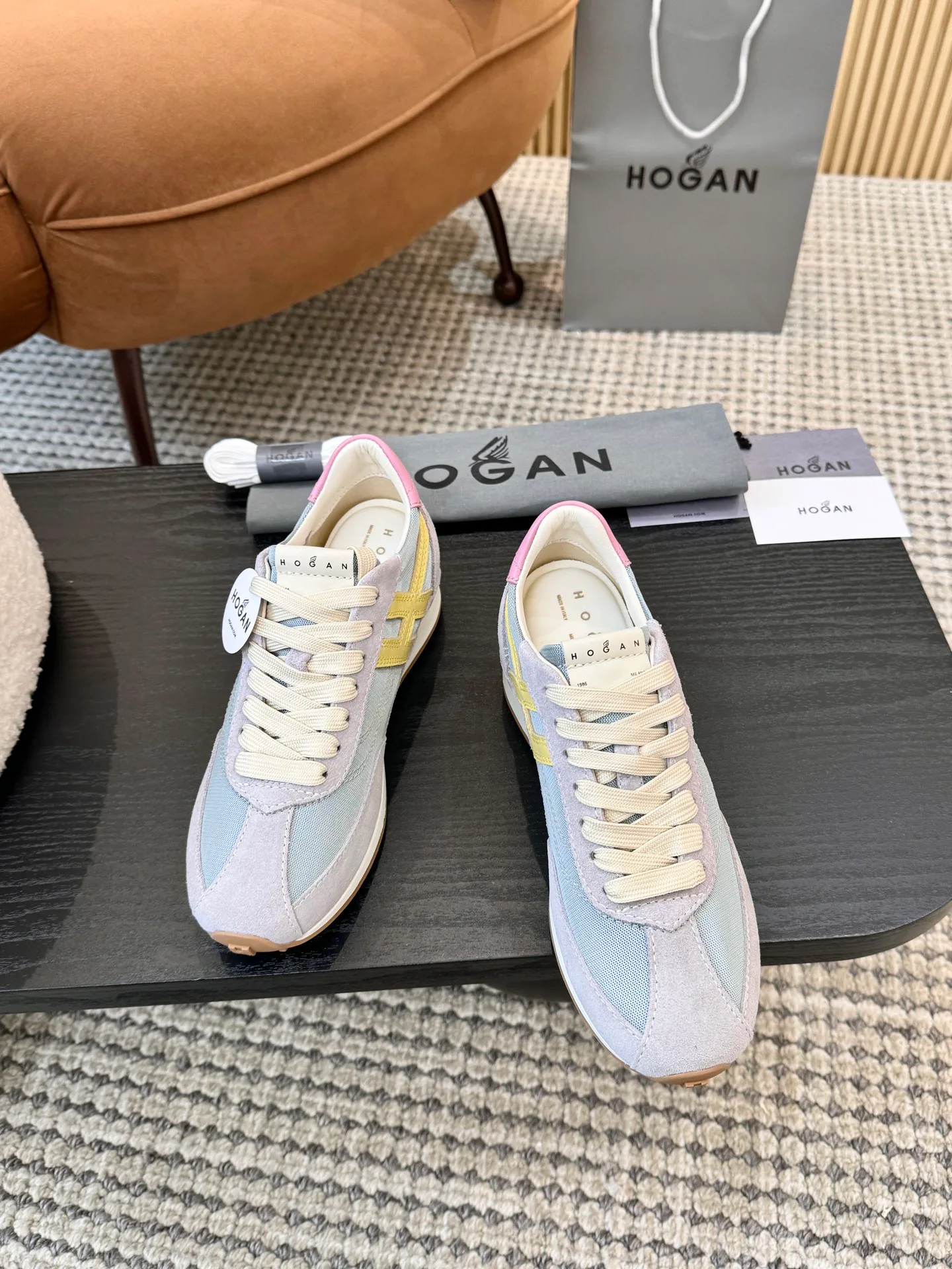 Кроссовки Женские Hogan 13332719