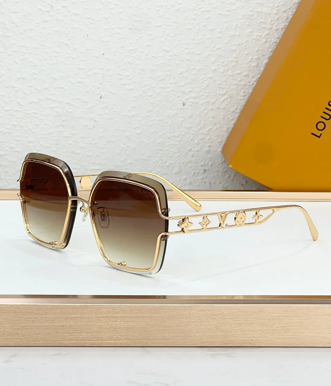 Очки Louis Vuitton 13434175