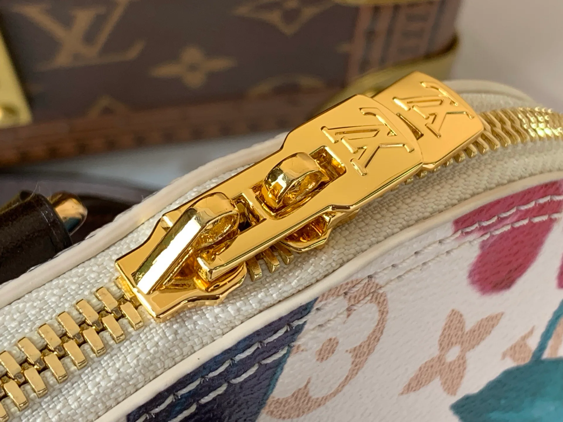 Классические Сумки Женские Louis Vuitton 11934145