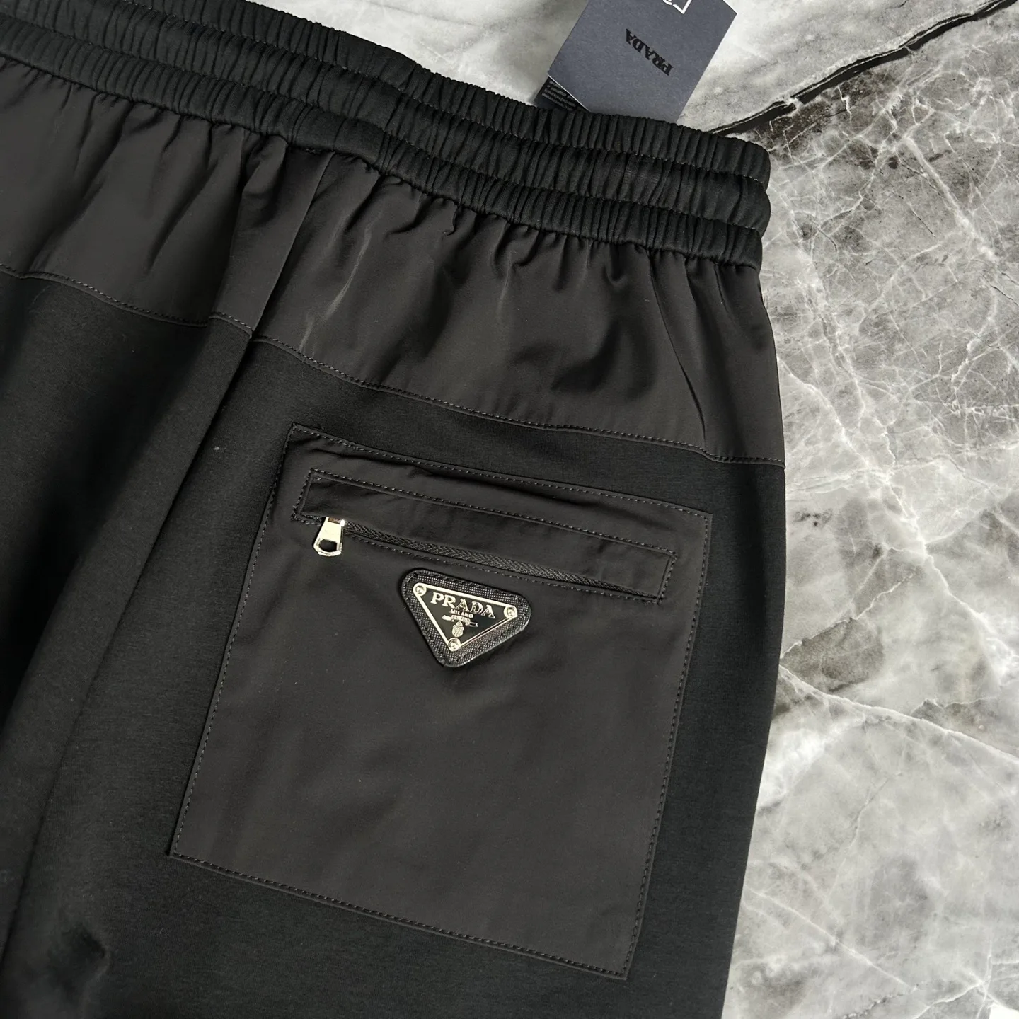 Брюки Мужские Prada 17642139