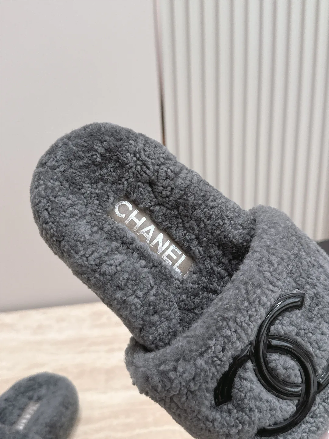 Тапочки Женские Chanel 18420771