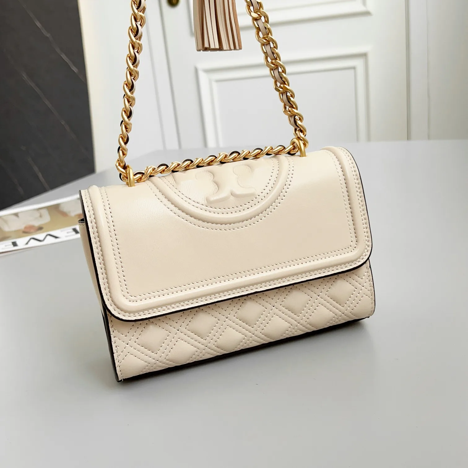 Сумки На Ремне Женские Tory Burch 3042