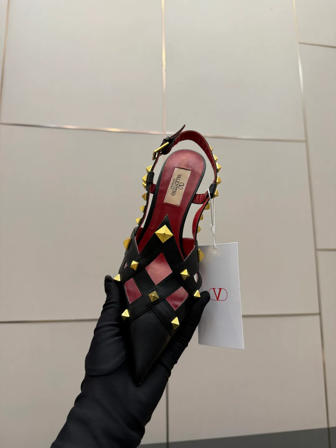 Босоножки Женские Valentino 718176