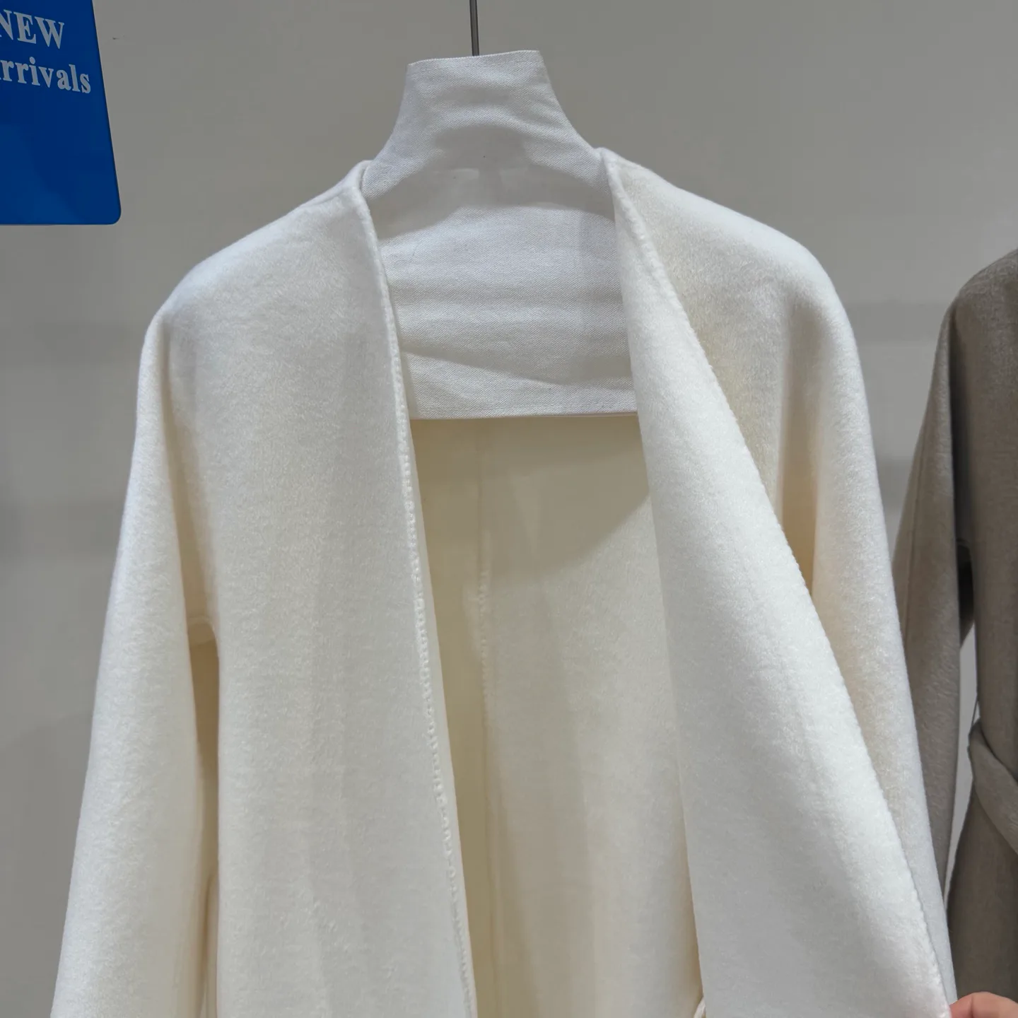 Пальто Женские Max Mara 18090527