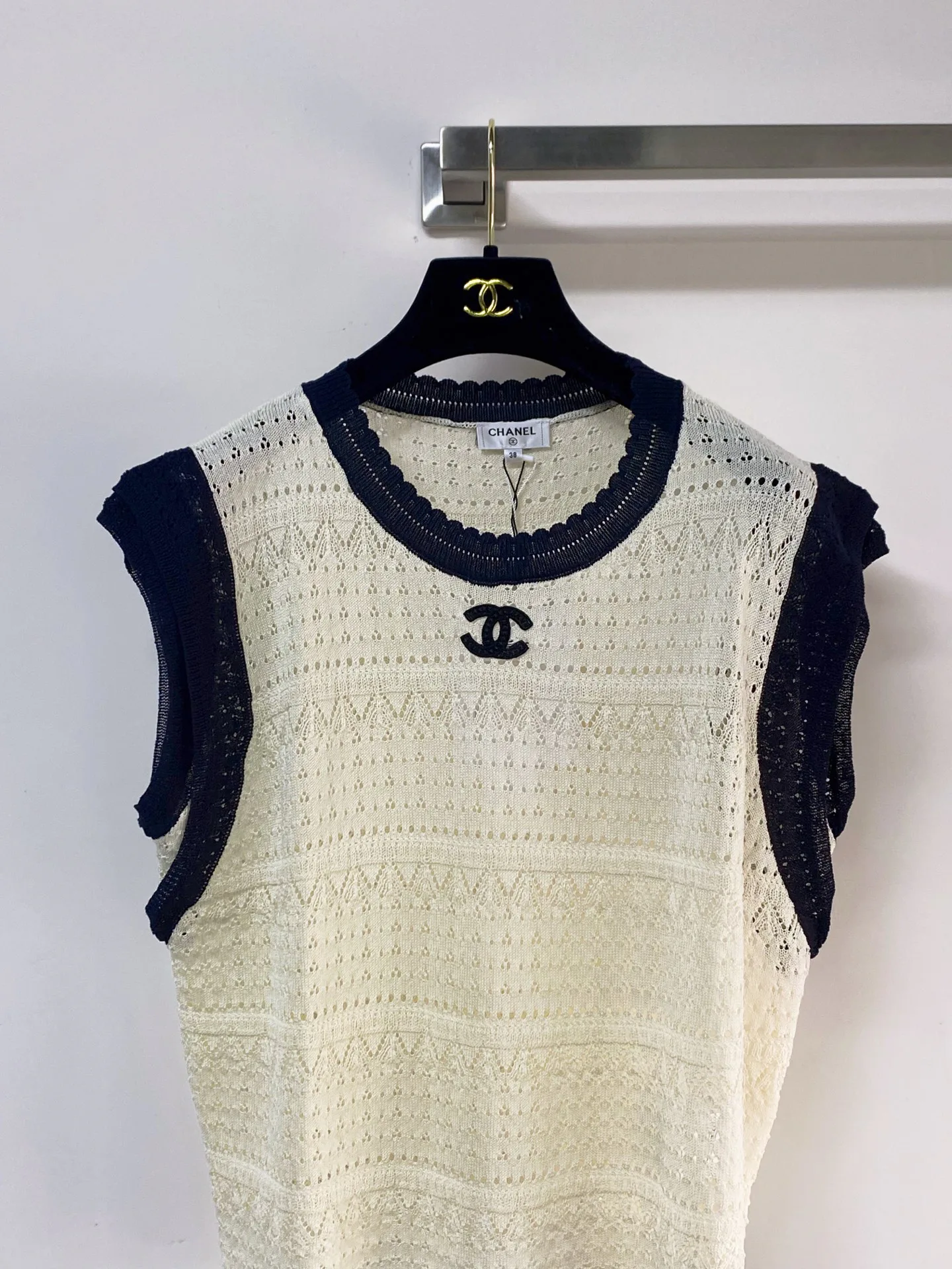 Жилеты Женские Chanel 13553375