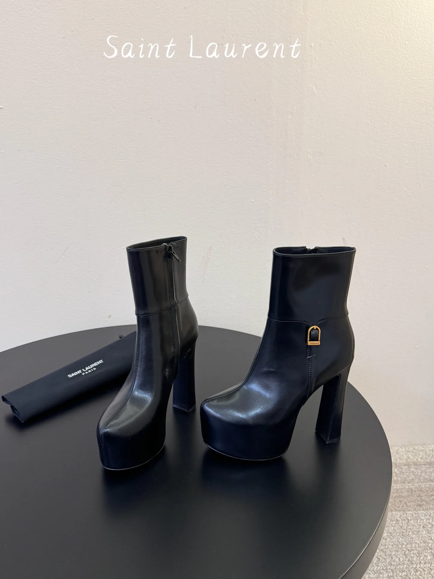 Ботильоны Женские Saint Laurent 18241683
