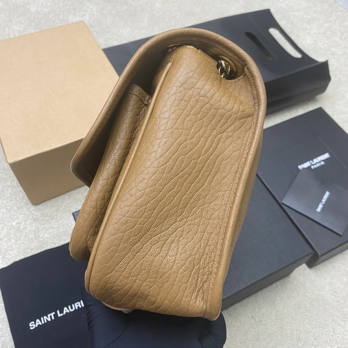 Классические Сумки Женские Saint Laurent 13435176