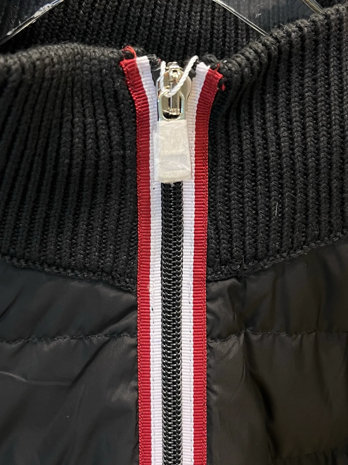 Куртки И Пуховики Мужские Moncler 112250