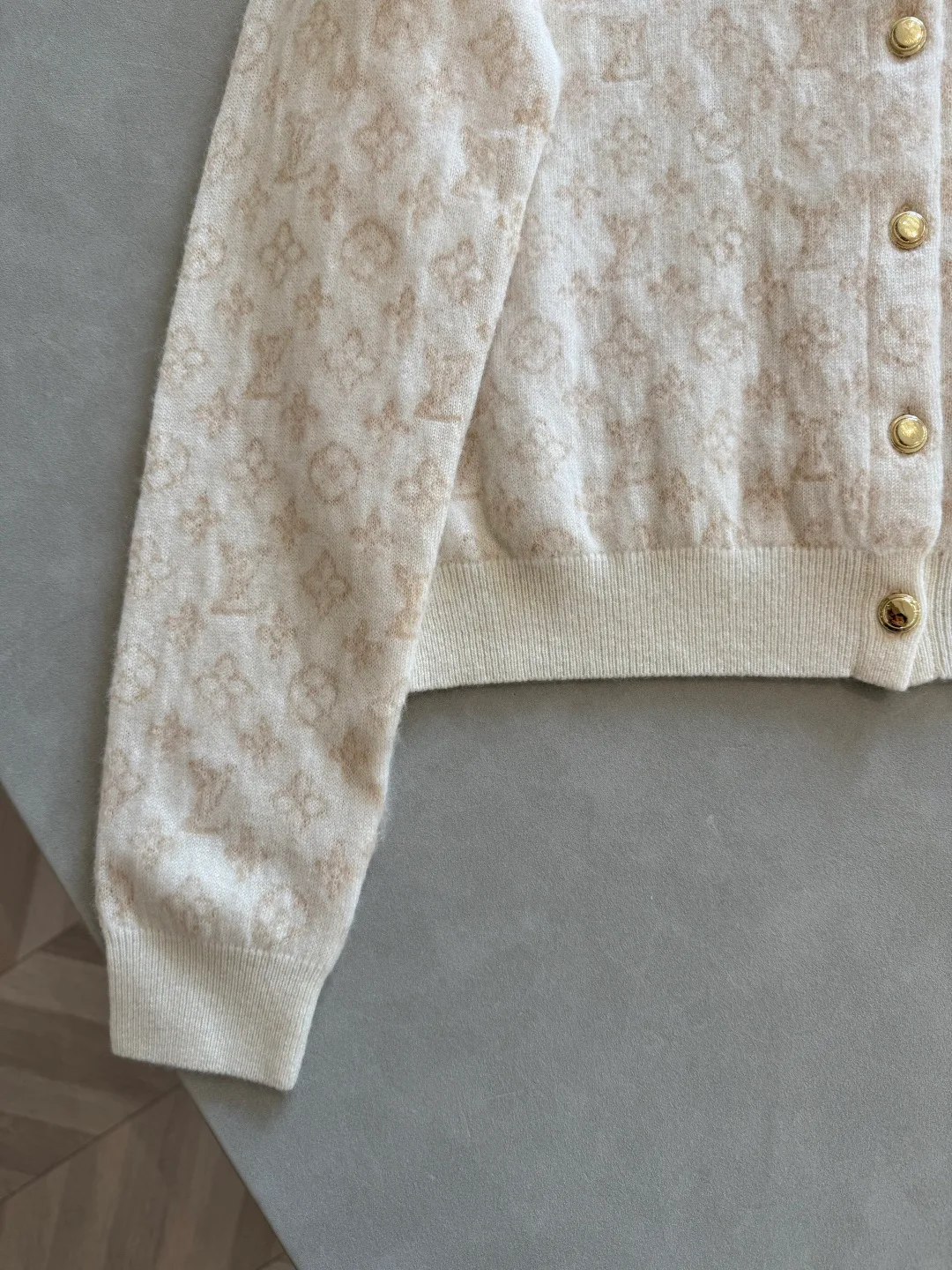 Джемперы И Свитеры Женские Louis Vuitton 368369