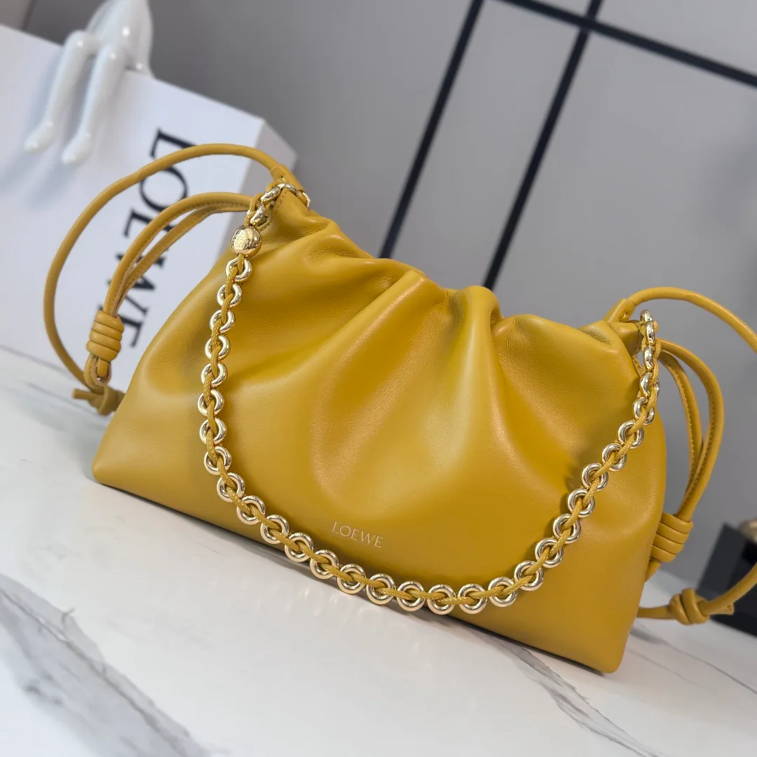 Классические Сумки Женские Loewe 17796957