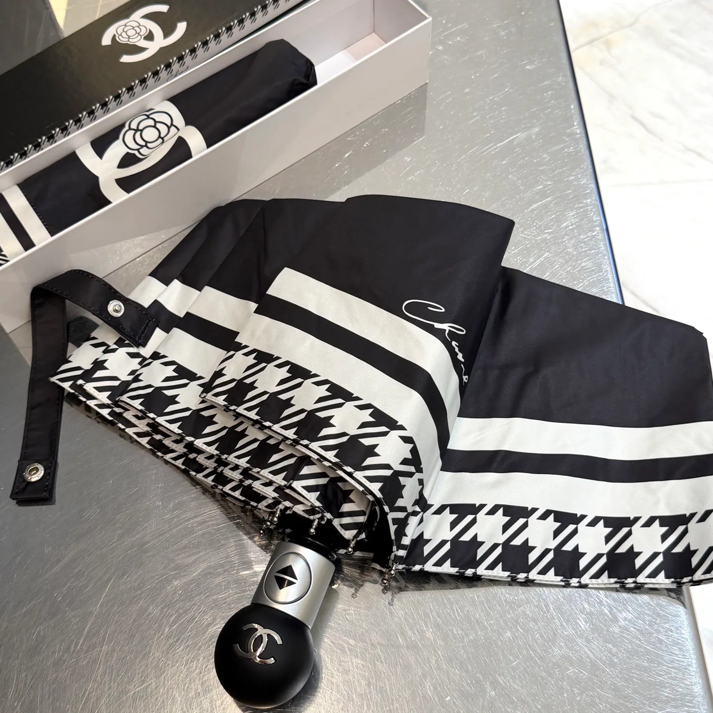 Зонты Chanel 13079176