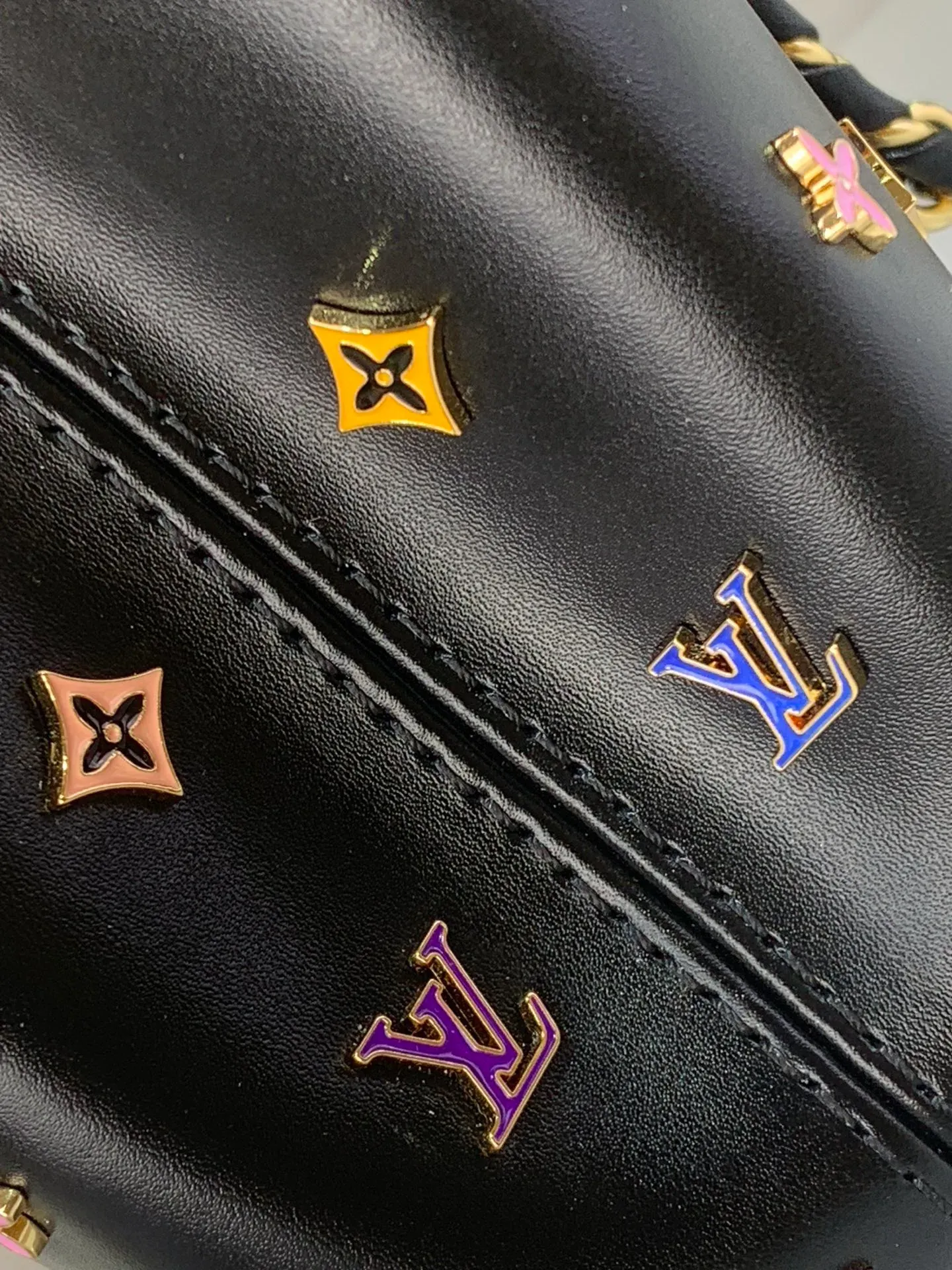 Классические Сумки Женские Louis Vuitton 6642999