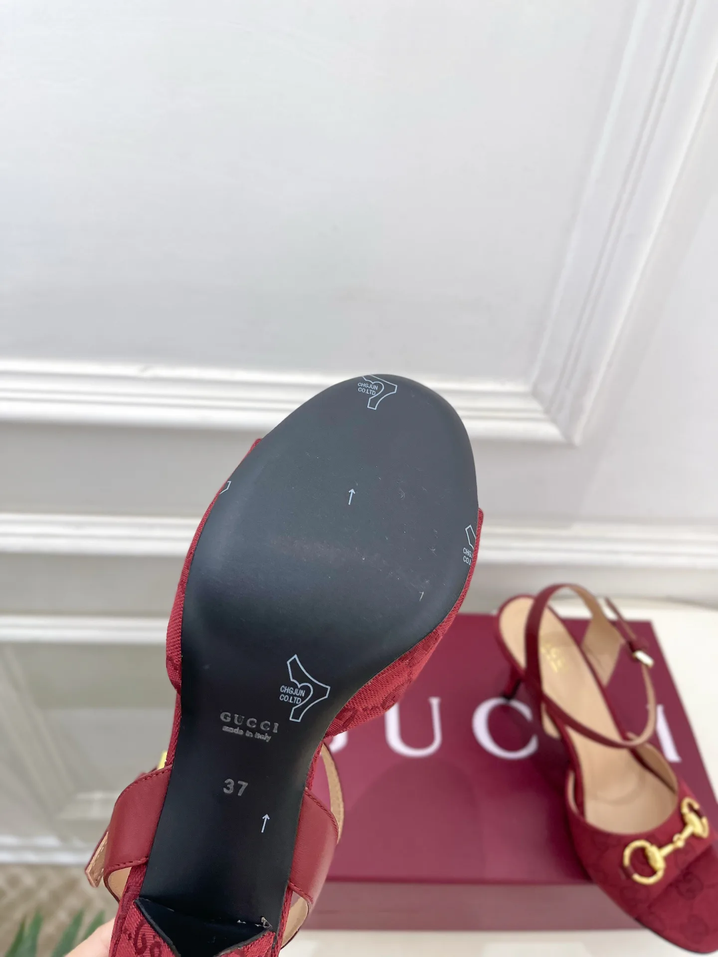 Босоножки Женские Gucci 13218181