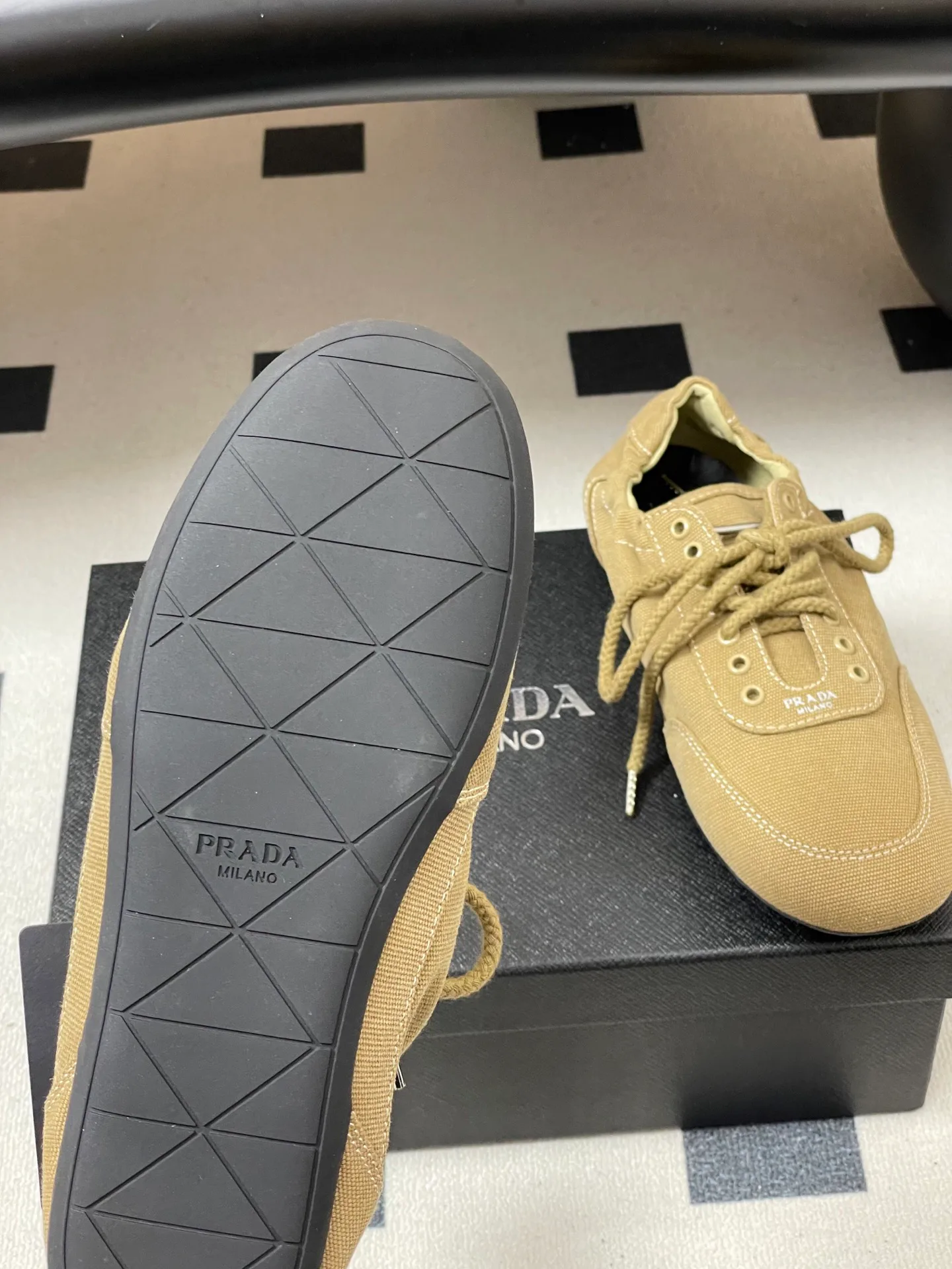 Кеды Женские Prada 11160256