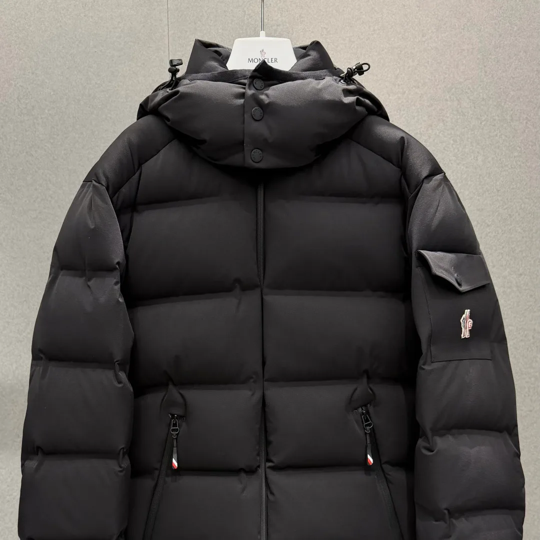 Куртки И Пуховики Женские Moncler 17418464
