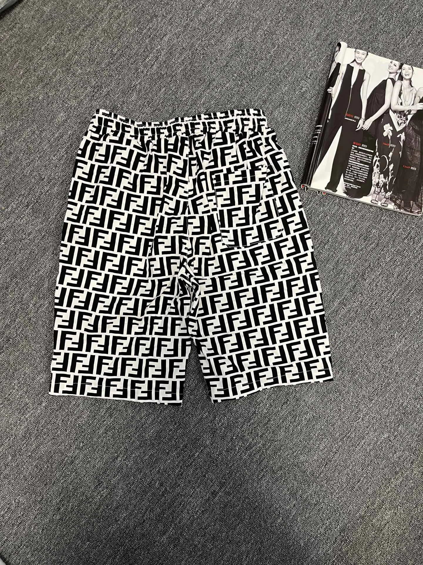 Шорты Мужские Fendi 12641009