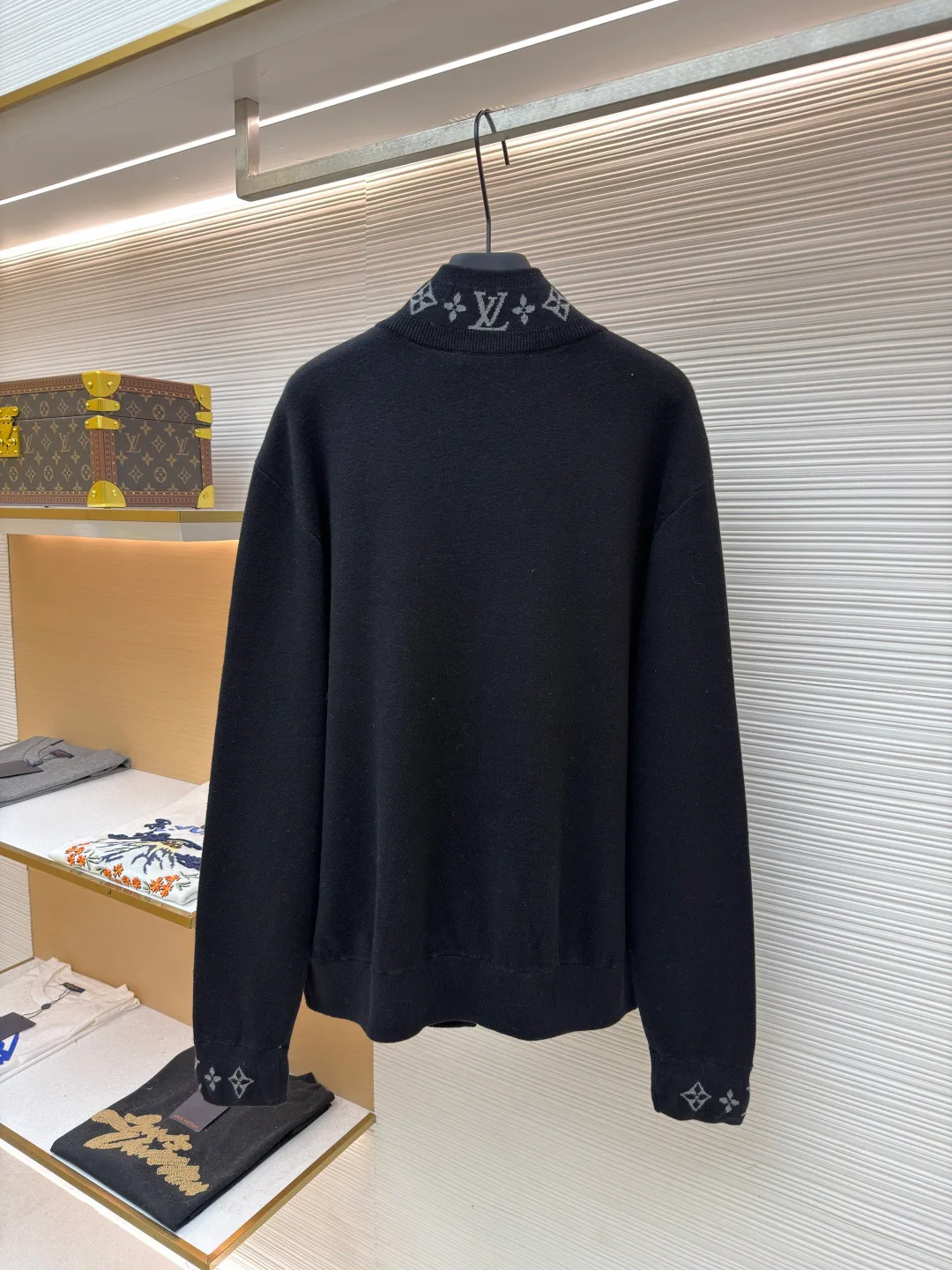 Куртки Женские Louis Vuitton 412892