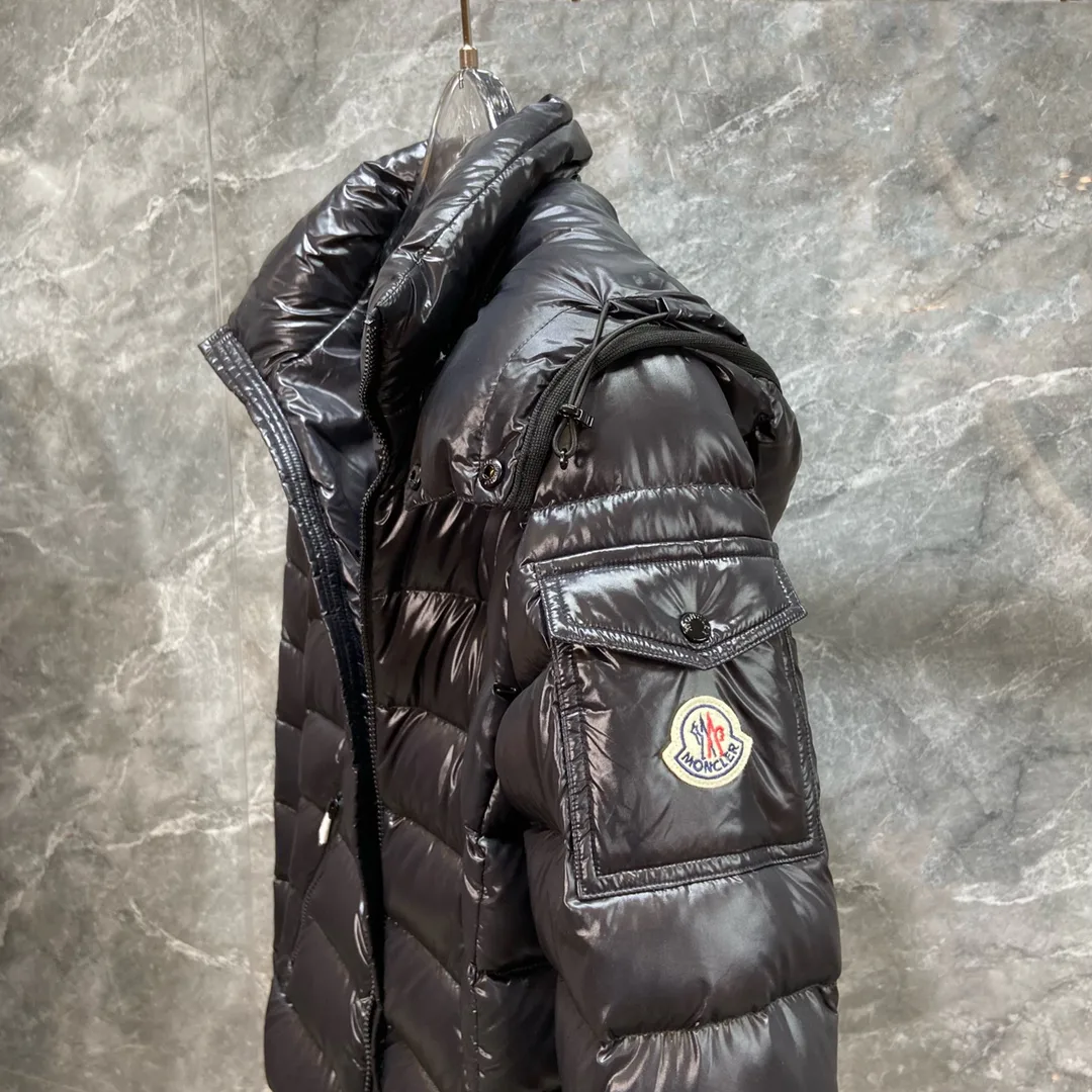 Куртки И Пуховики Женские Moncler 18184473