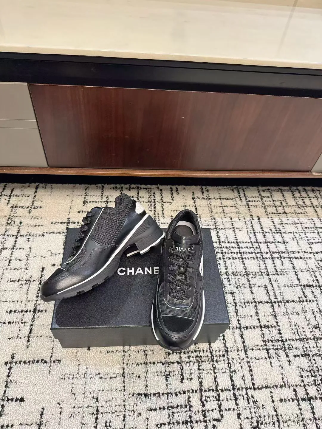 Кроссовки Женские Chanel 736026