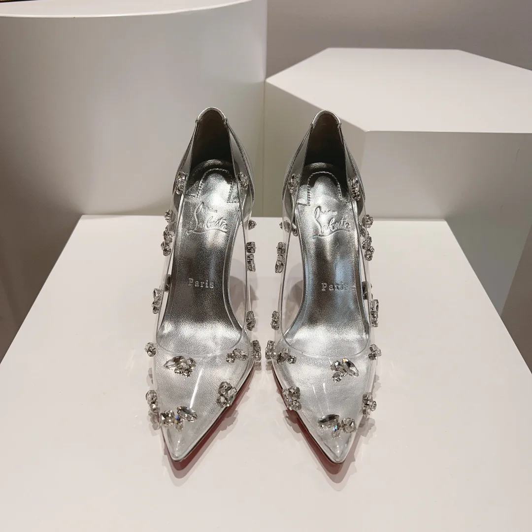 Туфли Женские Christian Louboutin 18004001