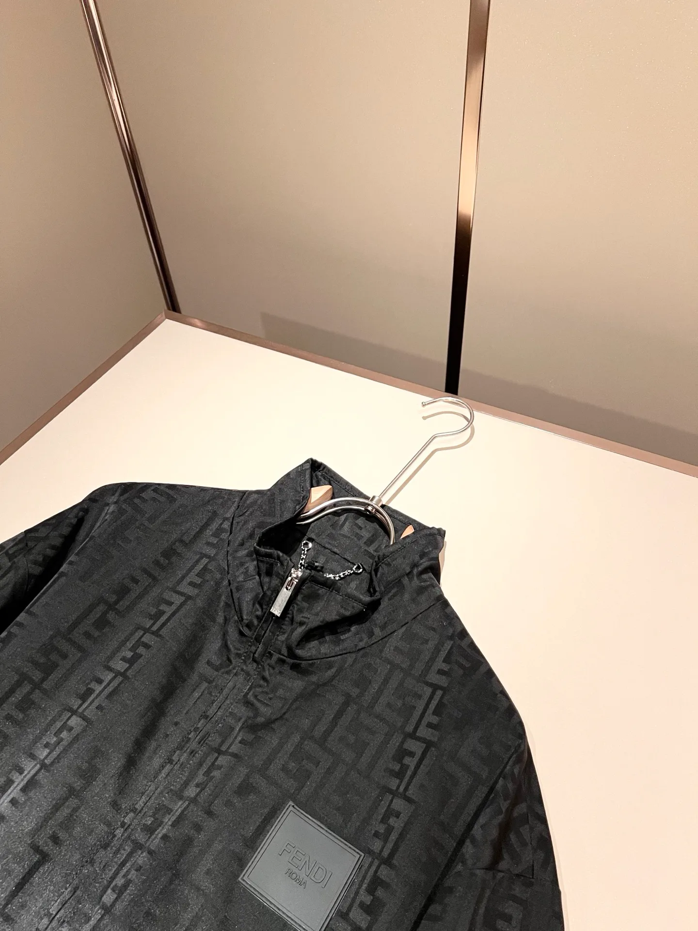 Куртки И Пуховики Мужские Fendi 10242258